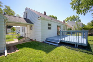  Photo 44