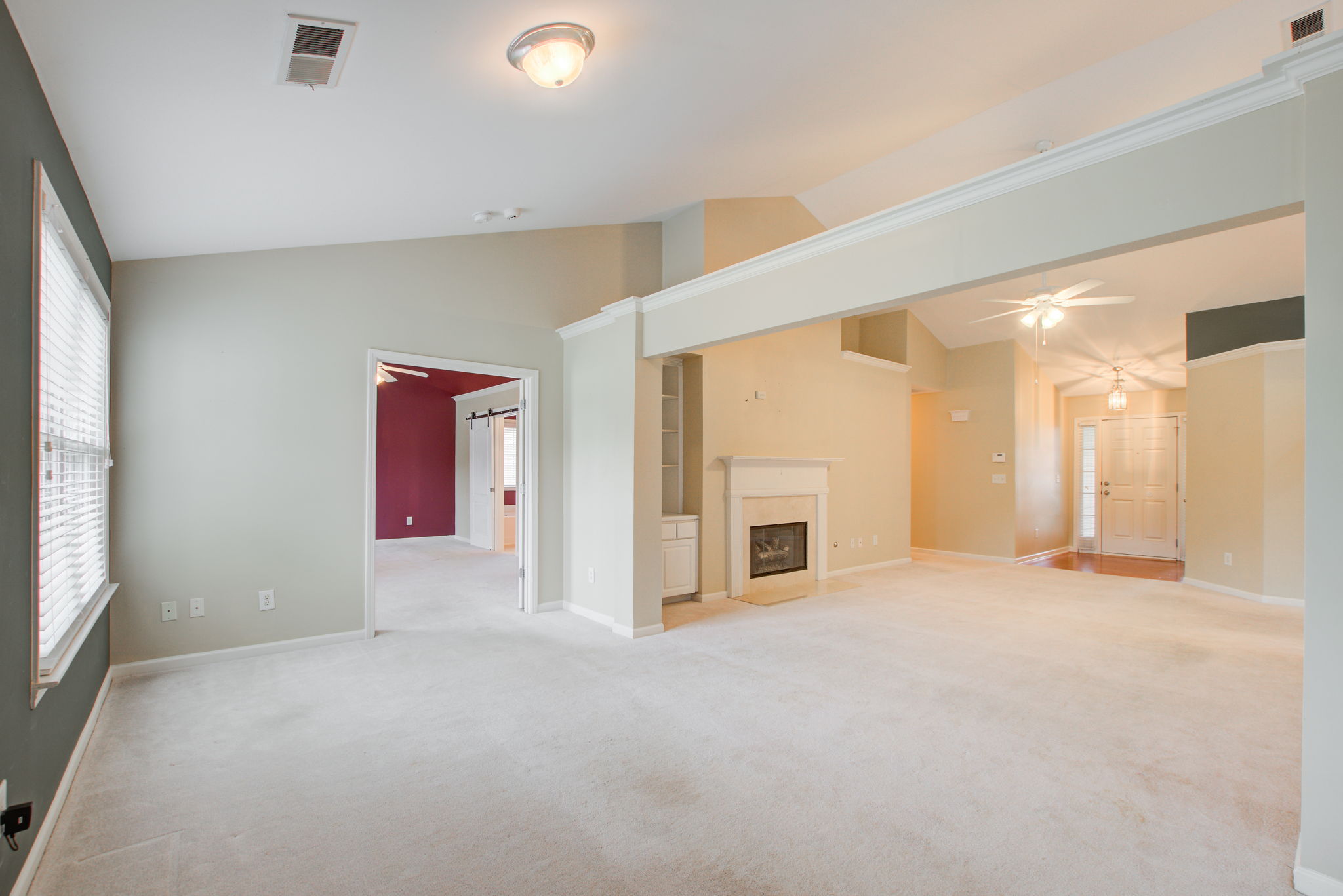23 Sunroom B w Main BR + Living Room Views