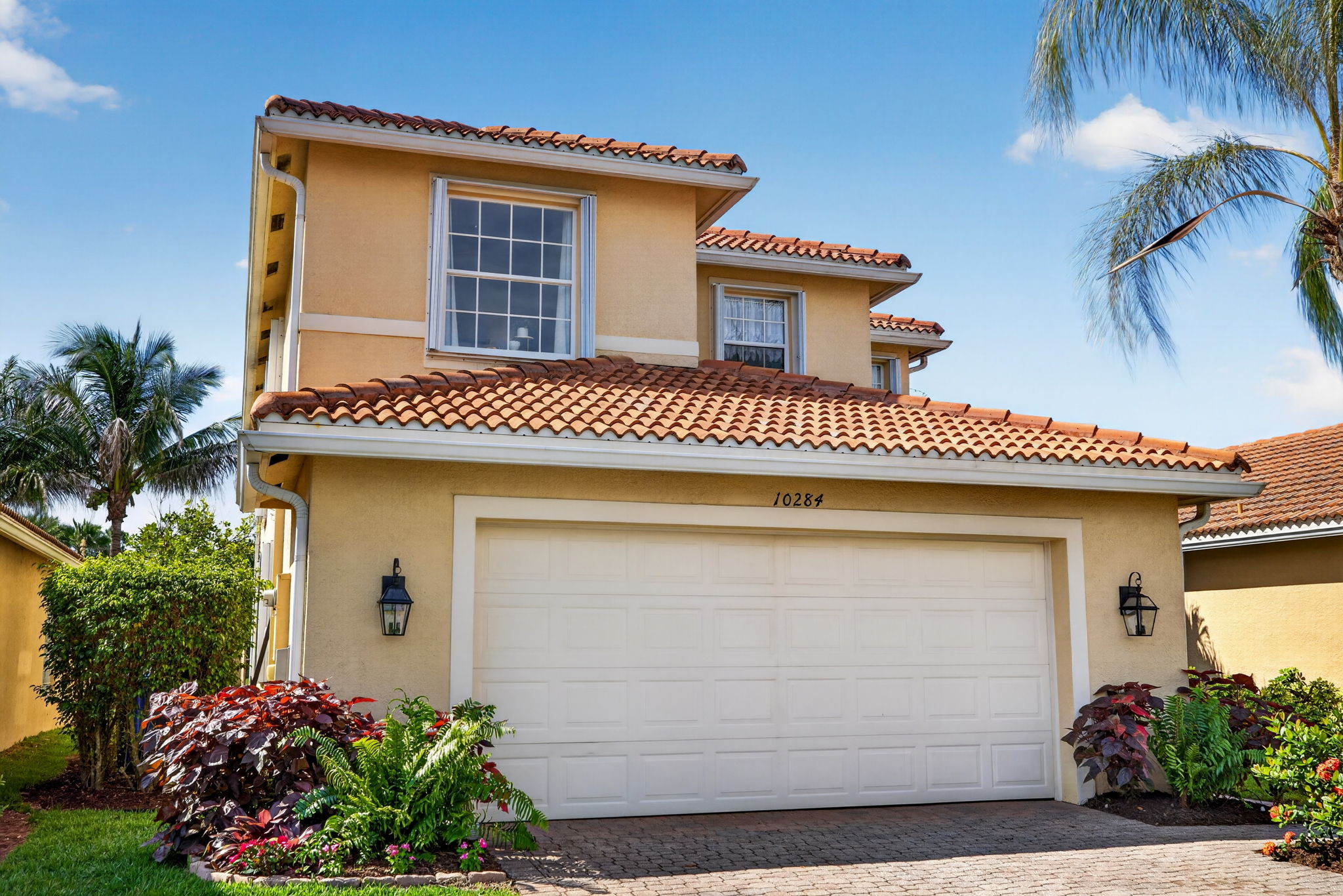 Front Exterior 2 of 2