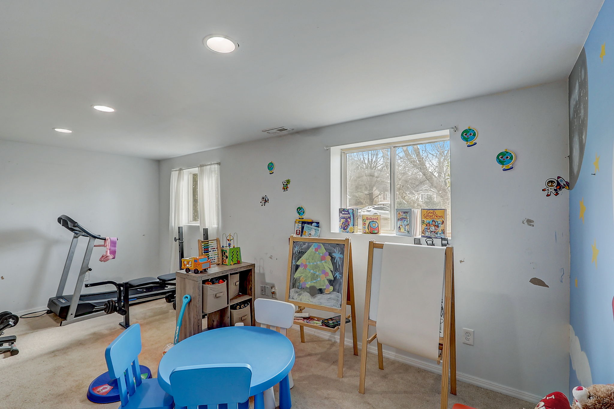 Longhill court-032