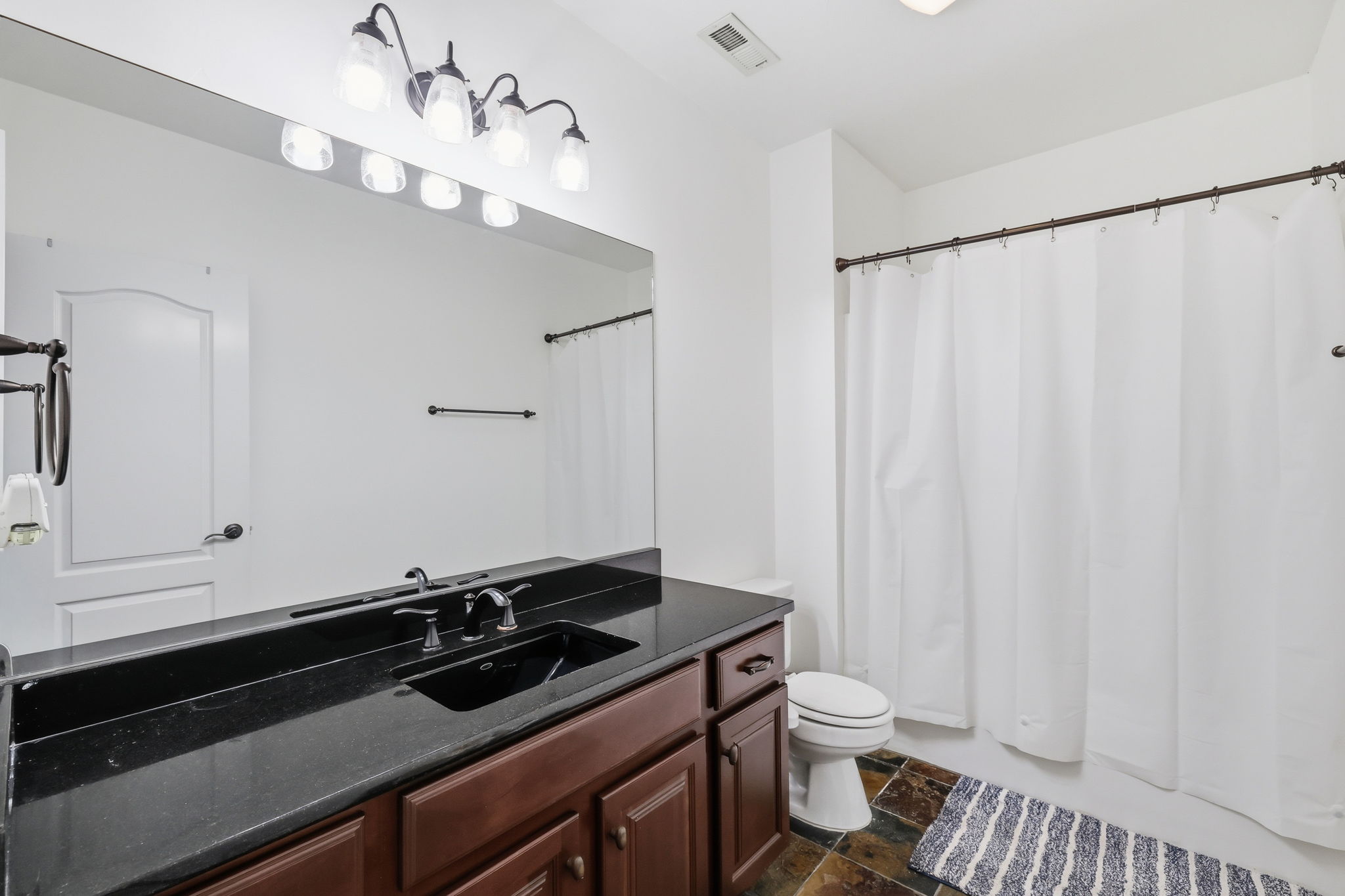 10285 Normandy Ct_066
