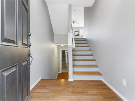 10285 NW Wilshire Ln, Portland, OR 97229, USA Photo 3