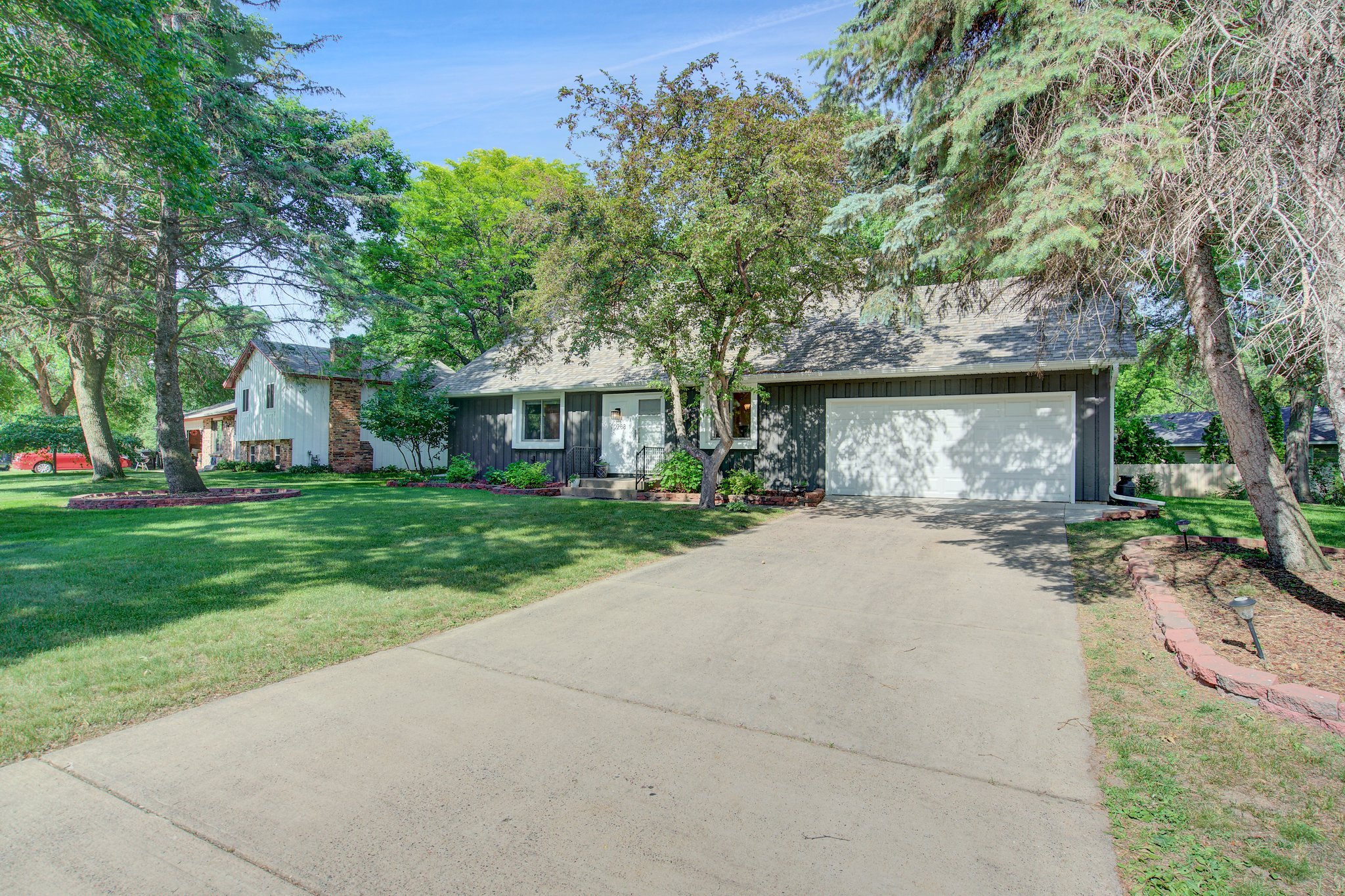  10288 Nightingale St NW, Coon Rapids, MN 55433, US Photo 4