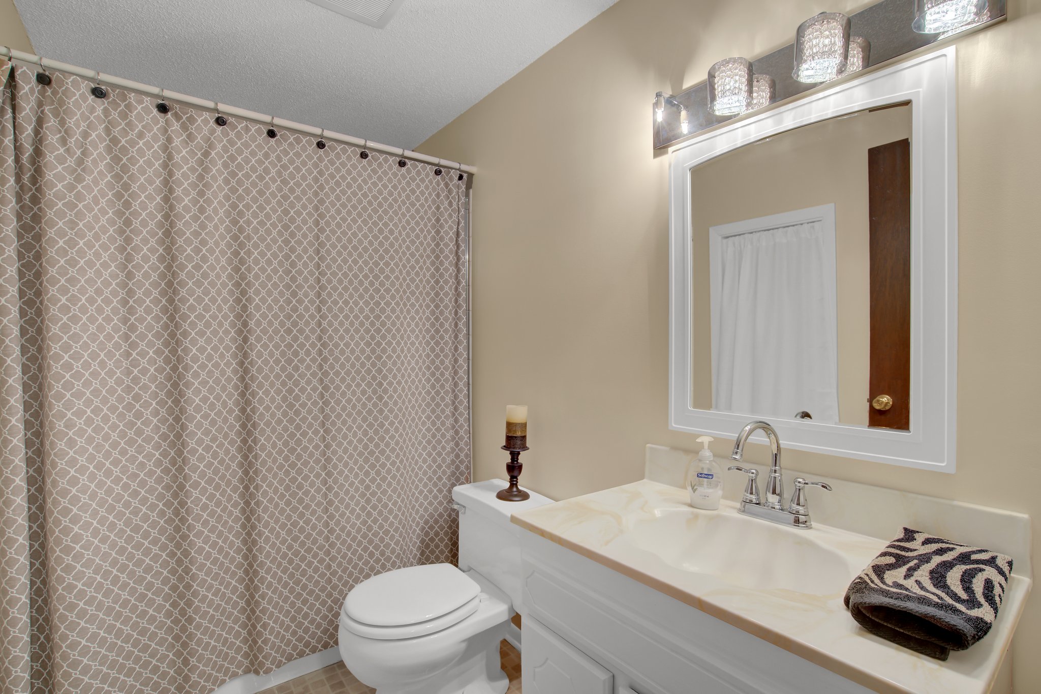  10288 Nightingale St NW, Coon Rapids, MN 55433, US Photo 31