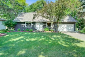  10288 Nightingale St NW, Coon Rapids, MN 55433, US Photo 0