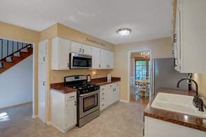 10288 Nightingale St NW, Coon Rapids, MN 55433, US Photo 8