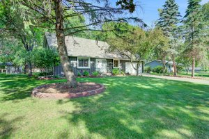  10288 Nightingale St NW, Coon Rapids, MN 55433, US Photo 2