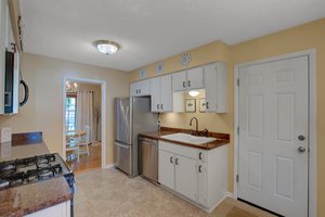  10288 Nightingale St NW, Coon Rapids, MN 55433, US Photo 7