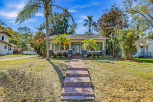 1 - 1029 E Powhatan Ave, Tampa, FL 33604