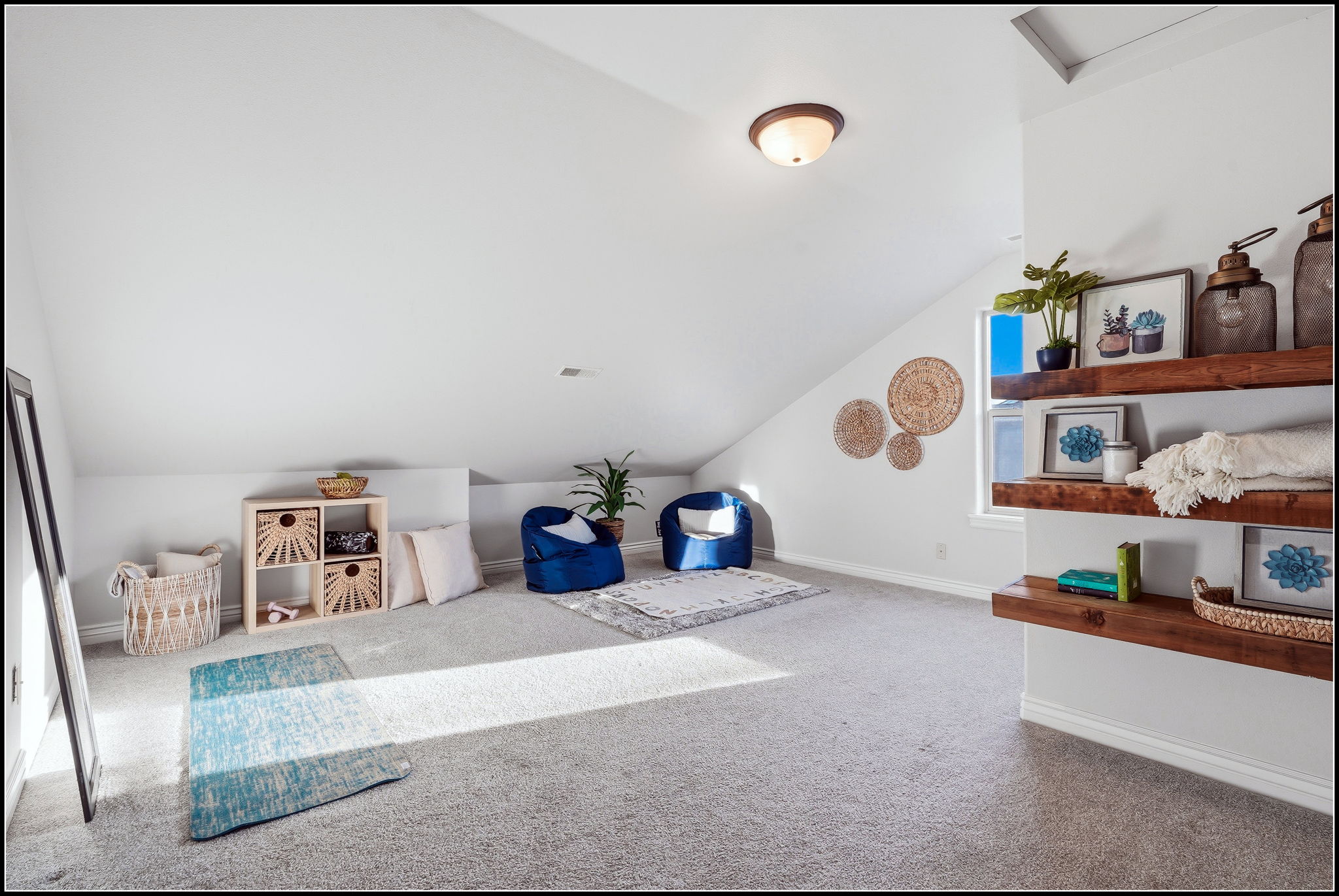 Bonus Room