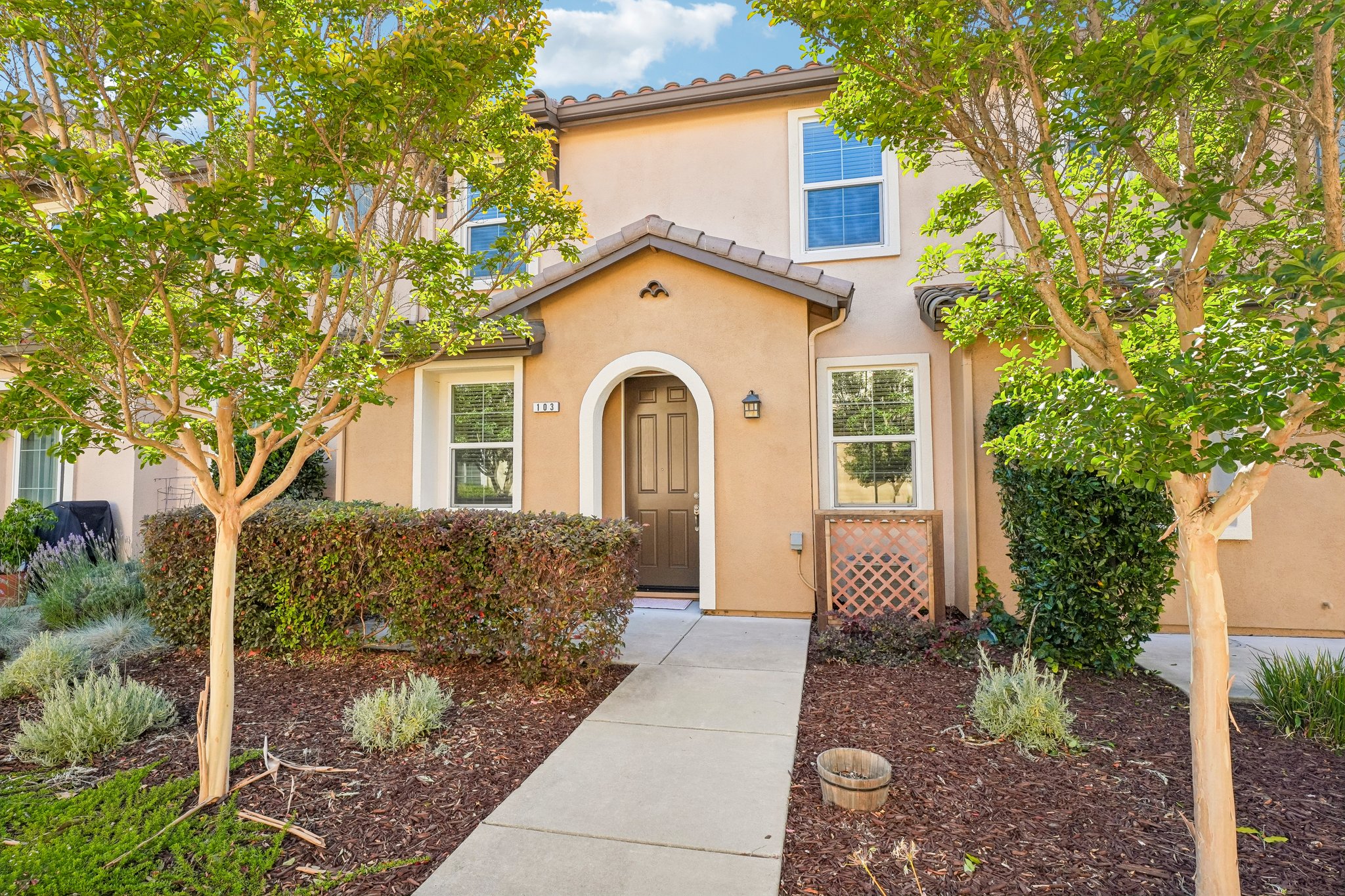 Arcangel Way-S2407-005.jpg