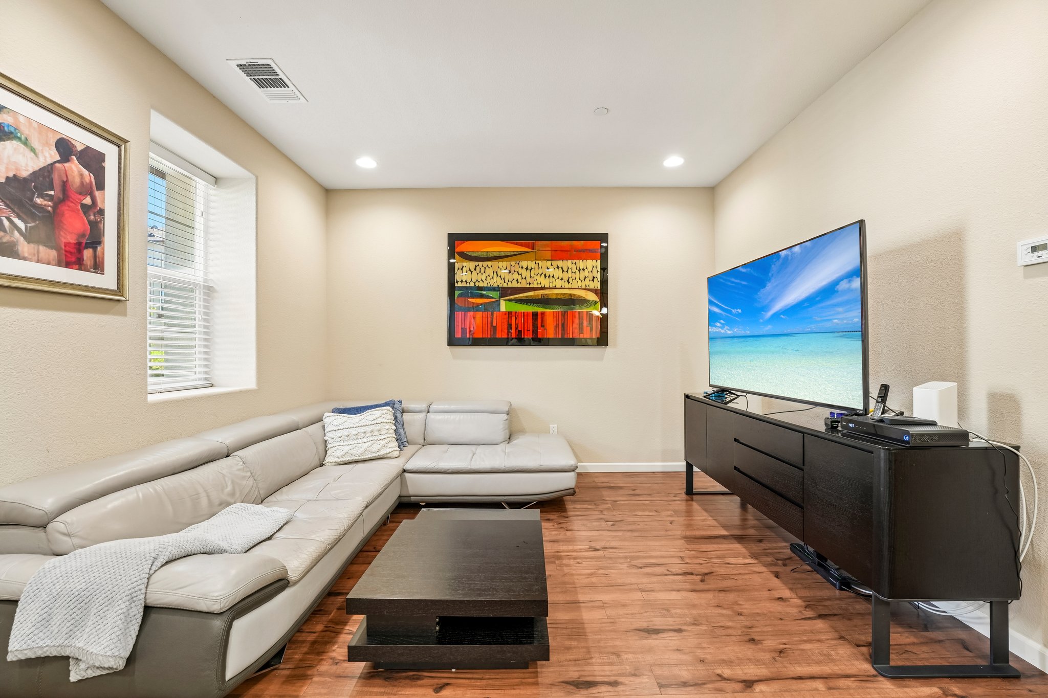 Arcangel Way-S2407-011.jpg