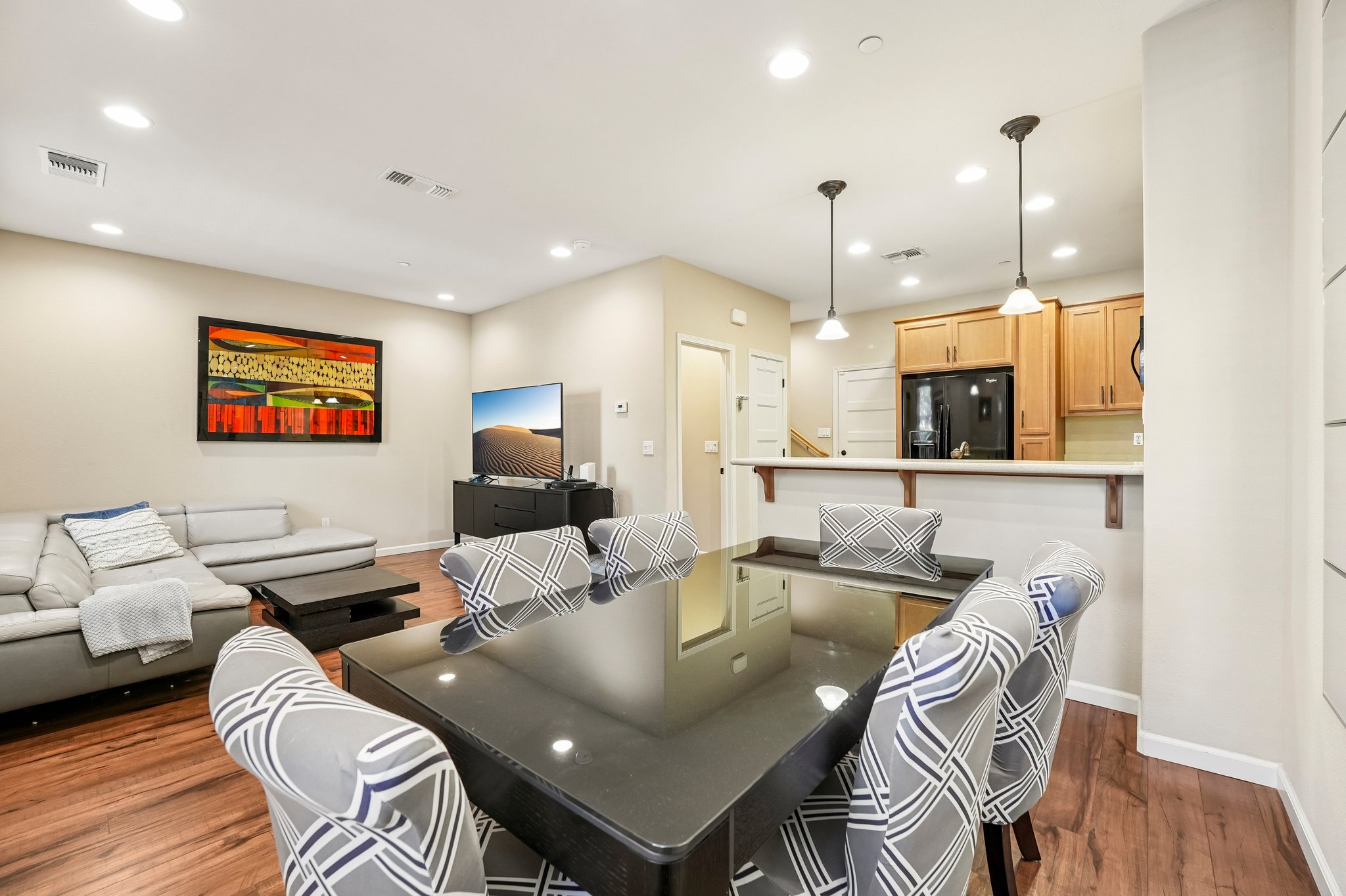 Arcangel Way-S2407-016.jpg