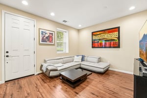 Arcangel Way-S2407-009.jpg