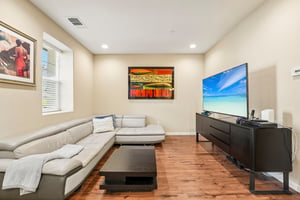 Arcangel Way-S2407-011.jpg