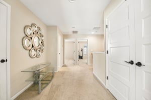Arcangel Way-S2407-036.jpg