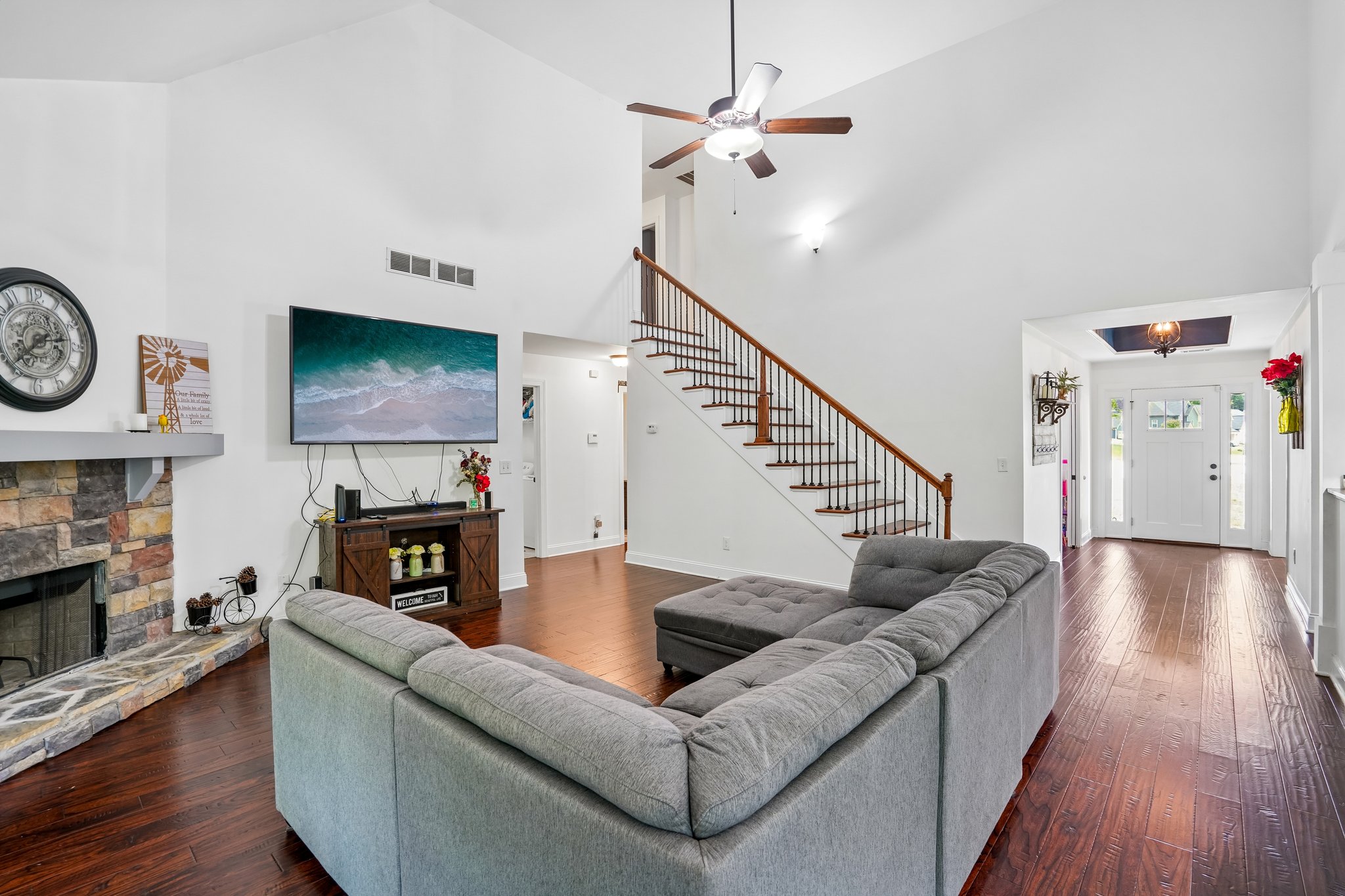 Fieldstone Cir-S0705-006.jpg