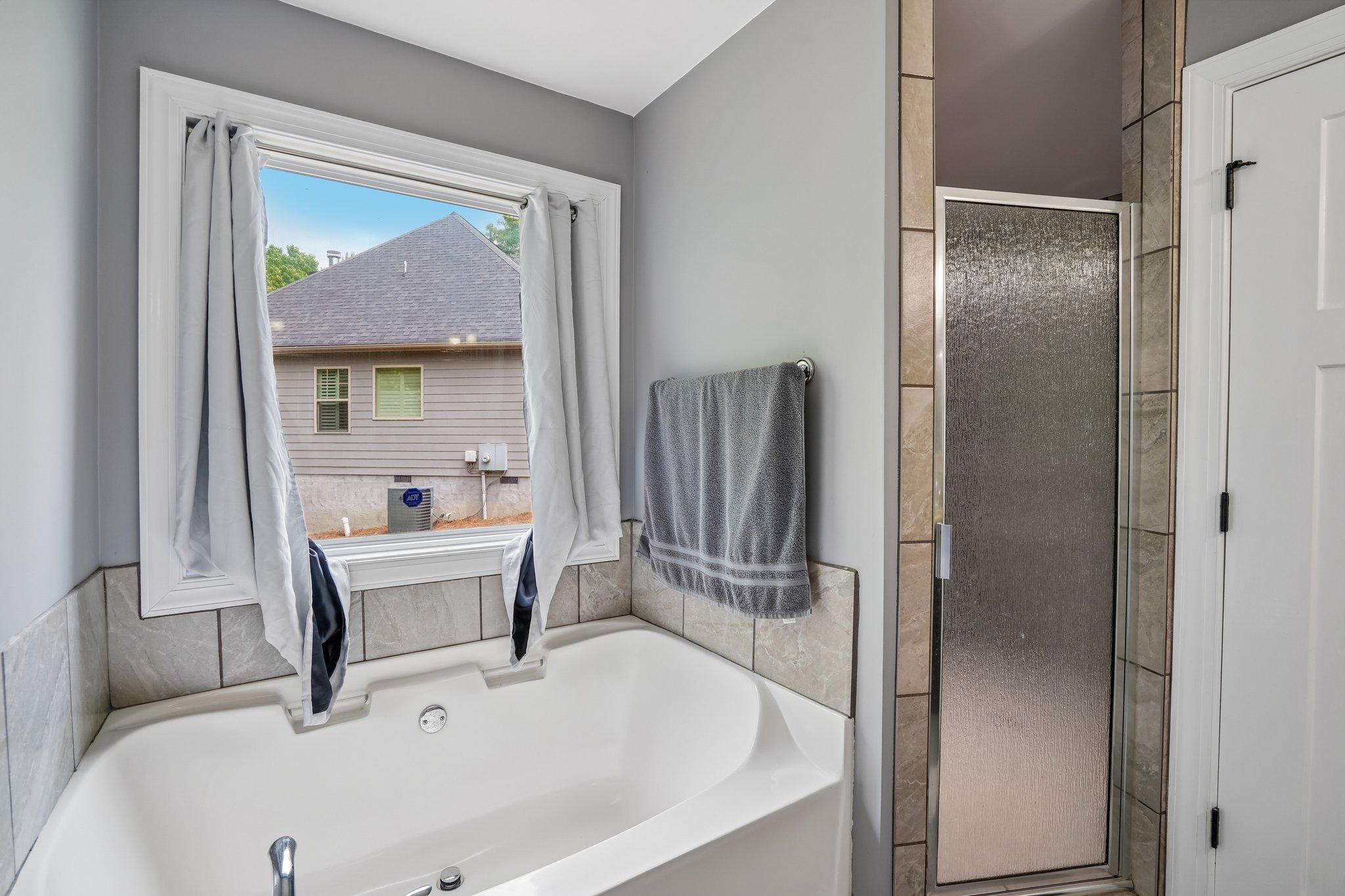 Fieldstone Cir-S0705-023.jpg
