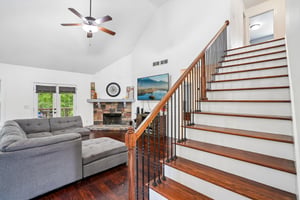 Fieldstone Cir-S0705-010.jpg