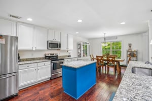 Fieldstone Cir-S0705-014.jpg