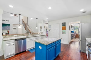 Fieldstone Cir-S0705-016.jpg