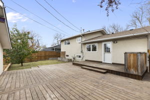  Photo 33