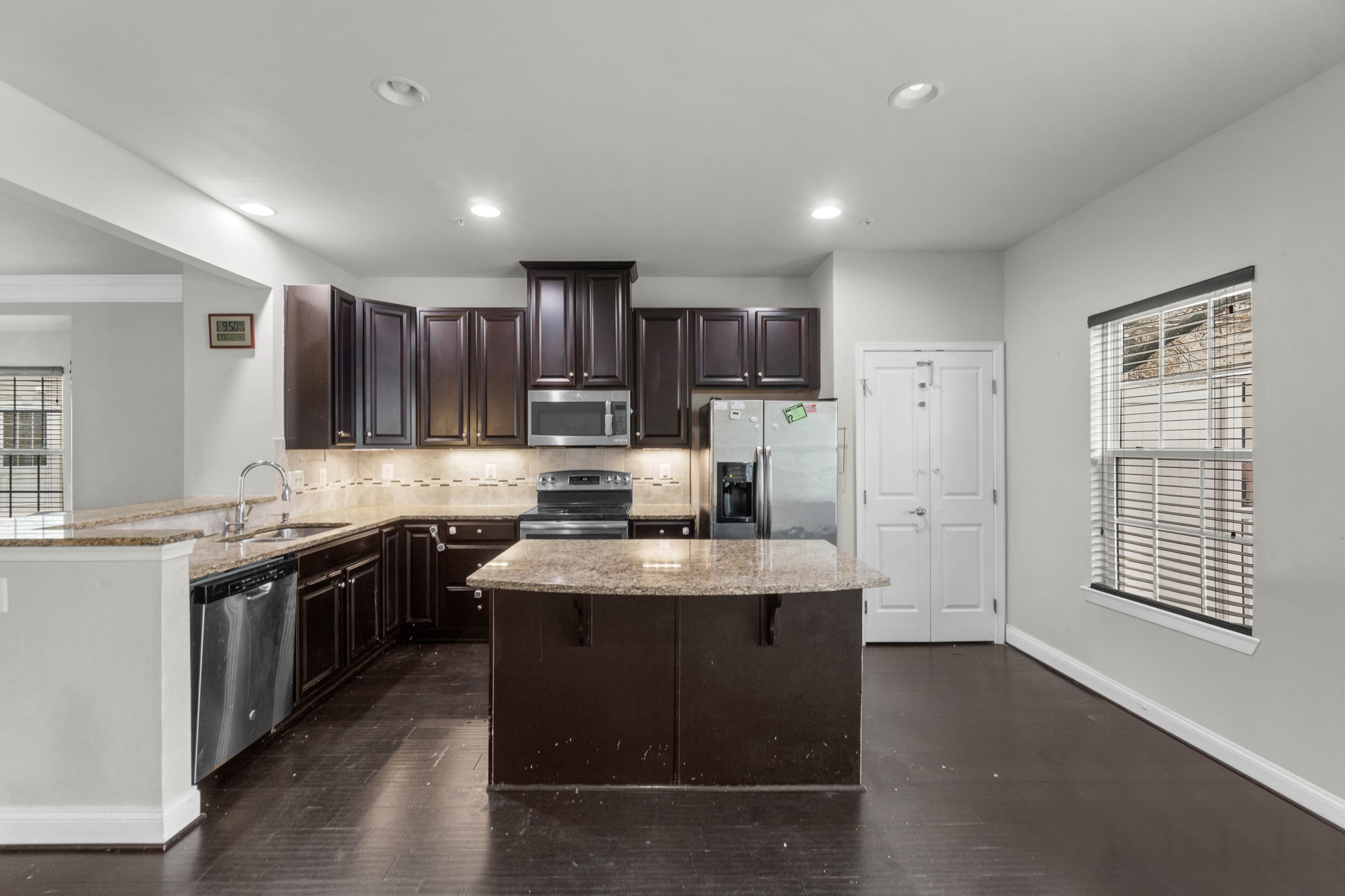 103 Kindred Way, Glen Burnie, MD 21061, USA Photo 12