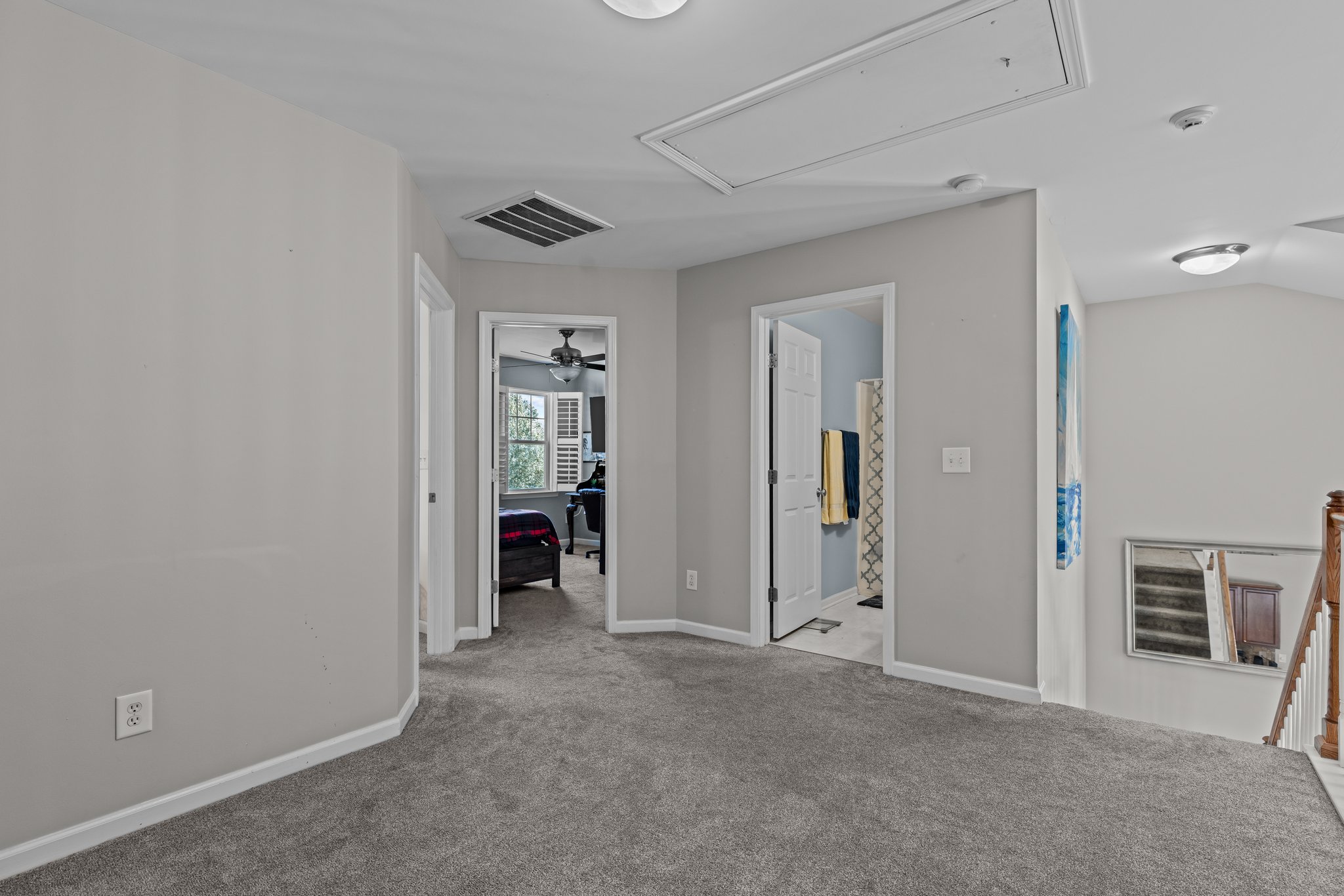  Photo 23
