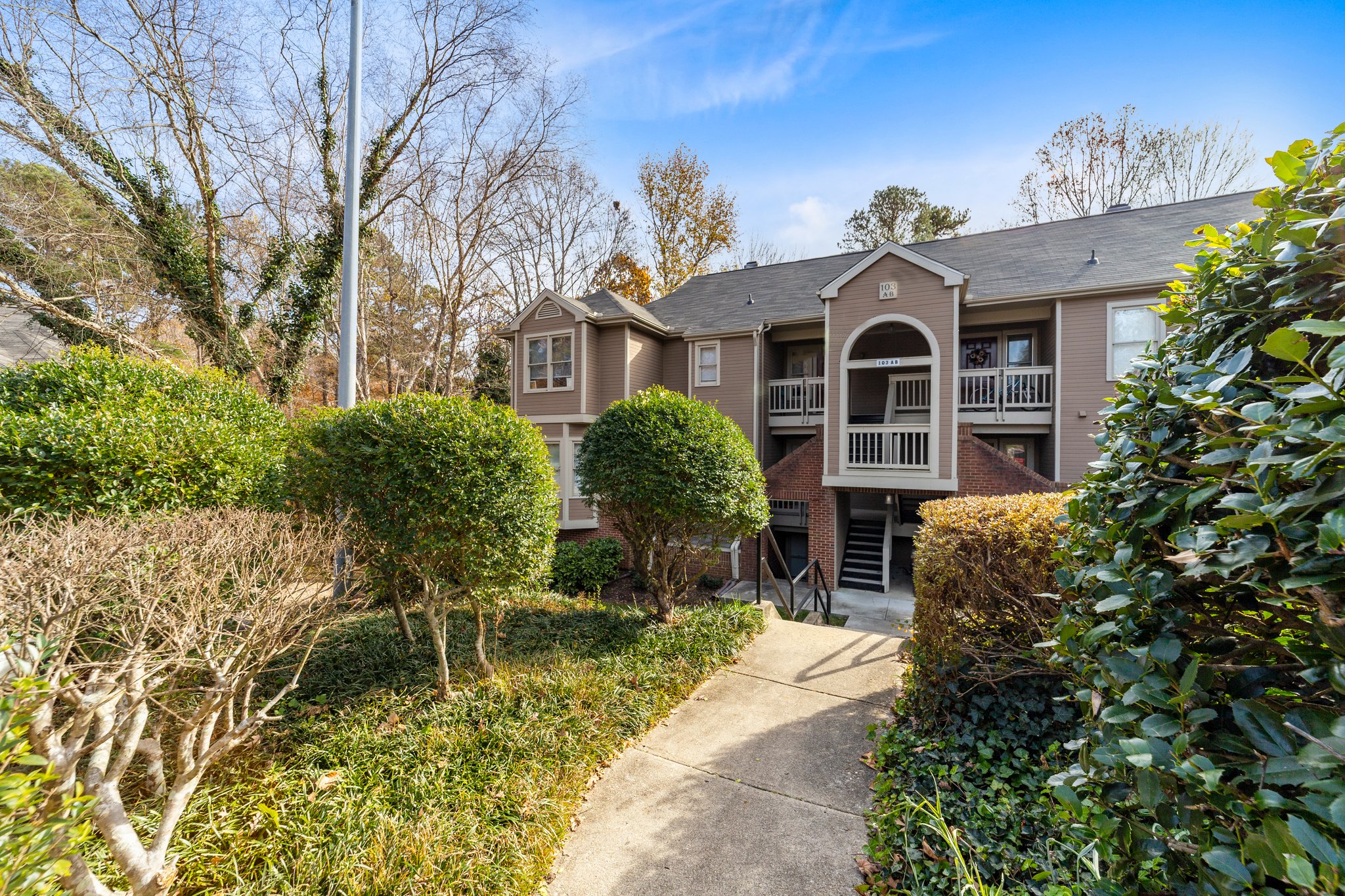 103 Marbury Ct, Cary, NC 27513, USA Photo 32