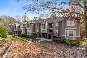 103 Marbury Ct, Cary, NC 27513, USA Photo 35