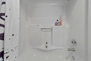 103 Marbury Ct, Cary, NC 27513, USA Photo 25