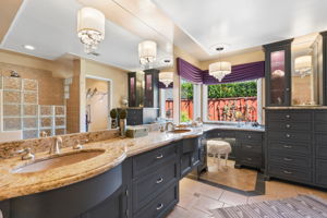  Photo 39