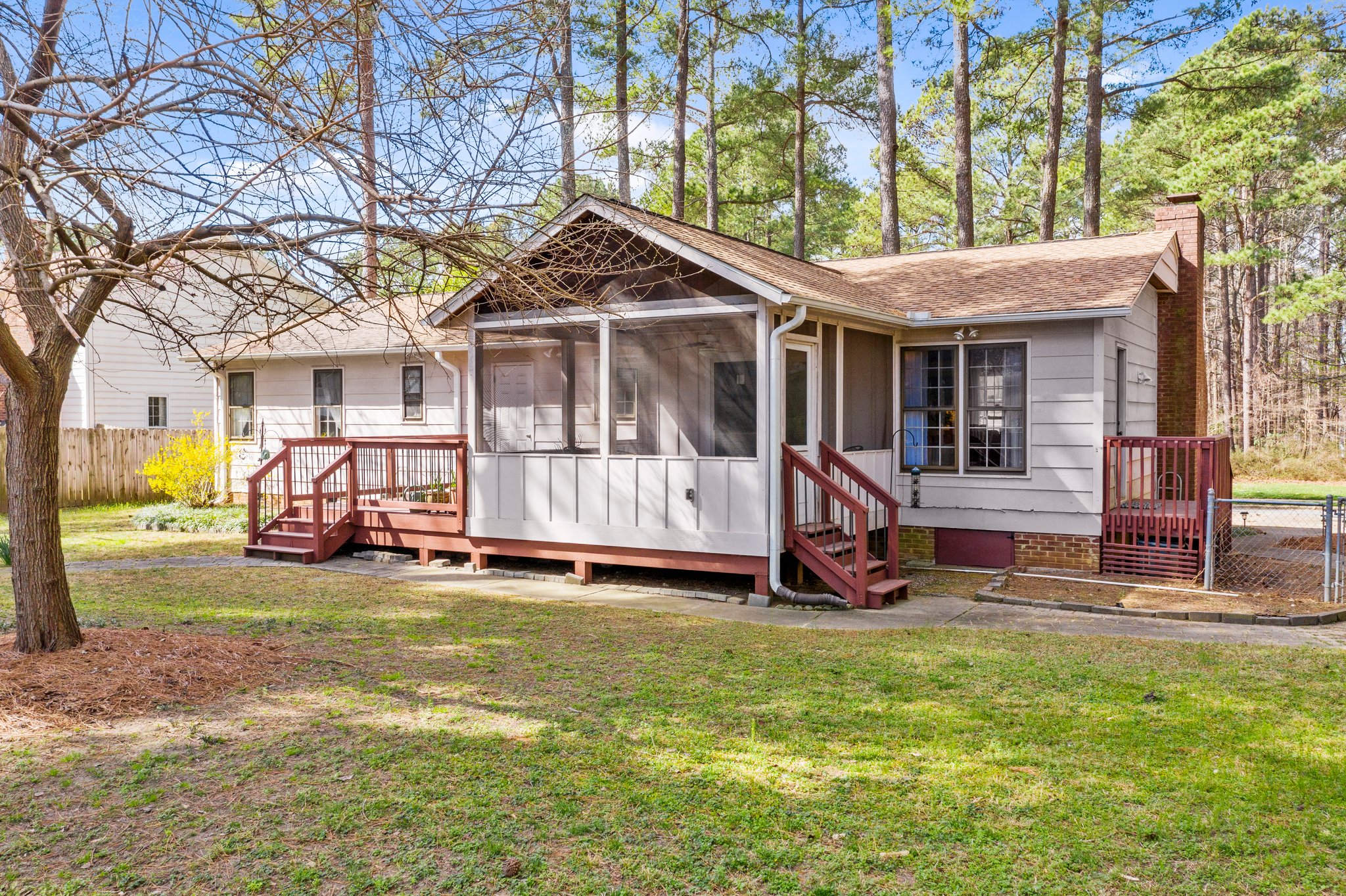 103 Penny Ln, Cary, NC 27511, USA Photo 4