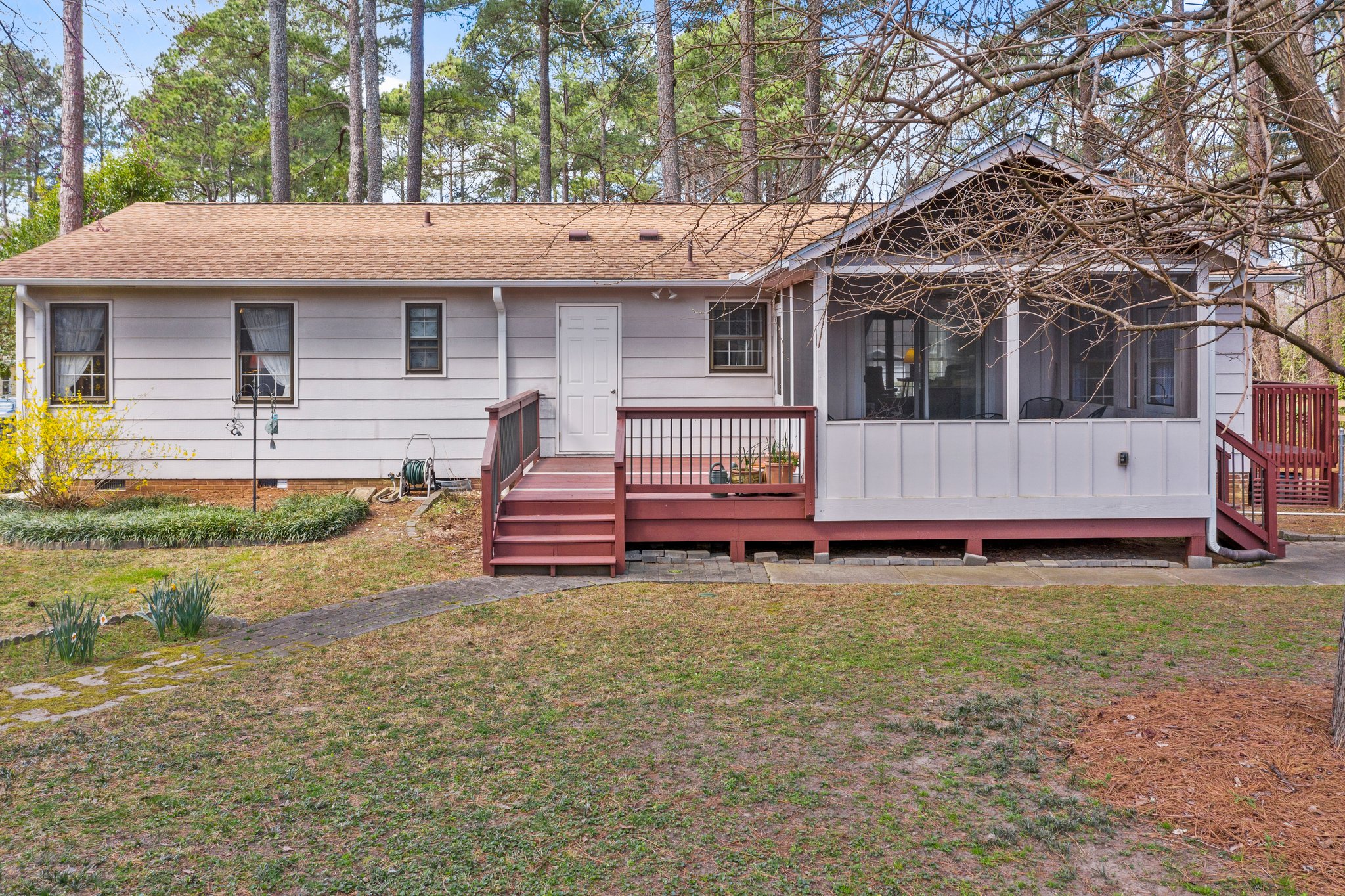 103 Penny Ln, Cary, NC 27511, USA Photo 3