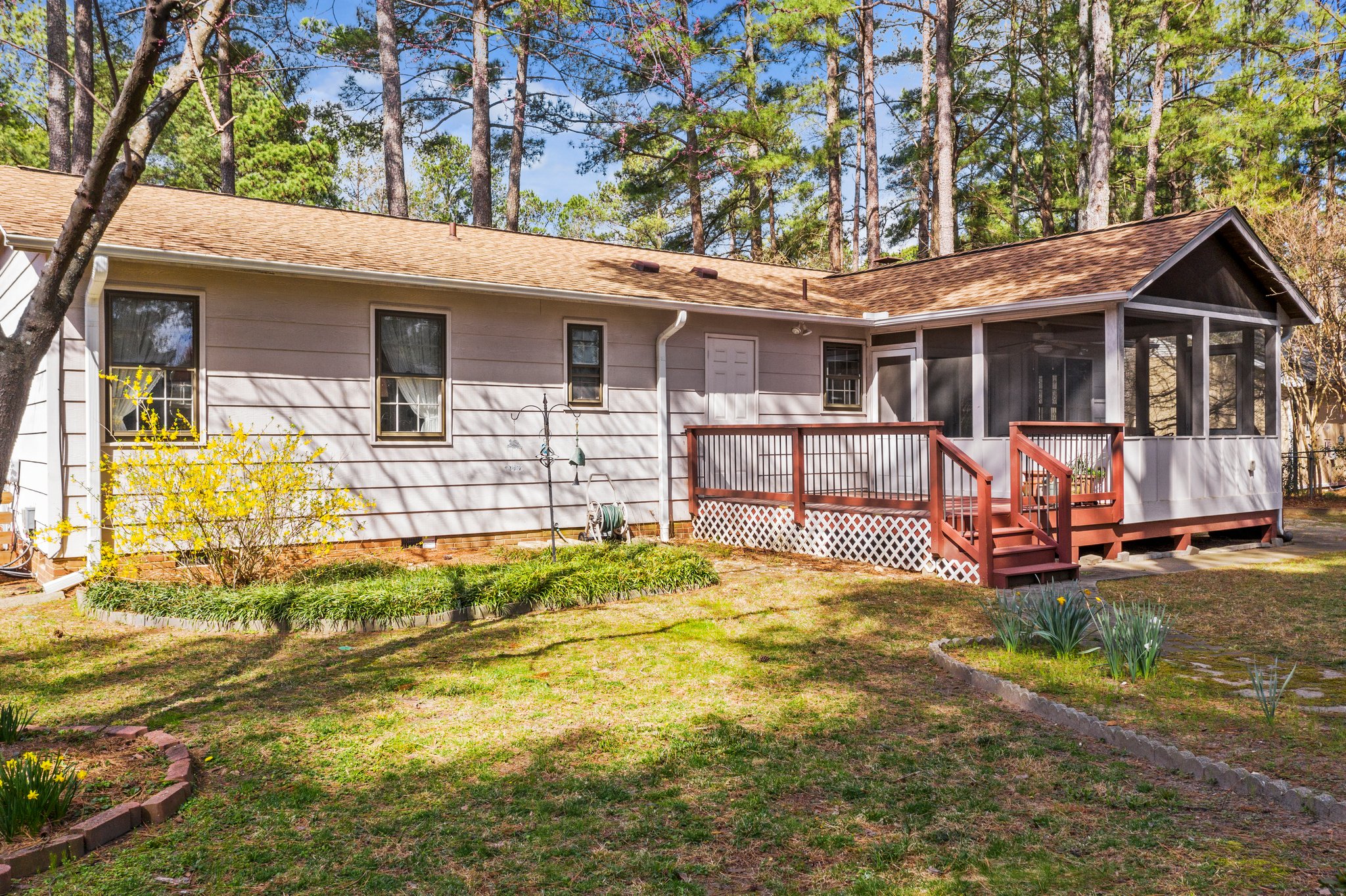 103 Penny Ln, Cary, NC 27511, USA Photo 11