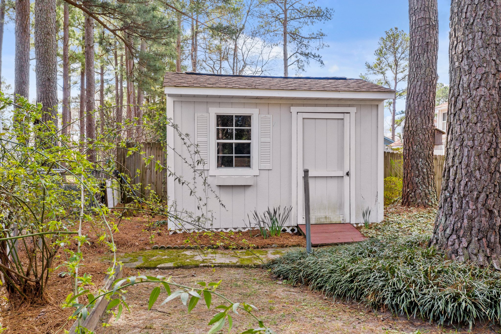 103 Penny Ln, Cary, NC 27511, USA Photo 8