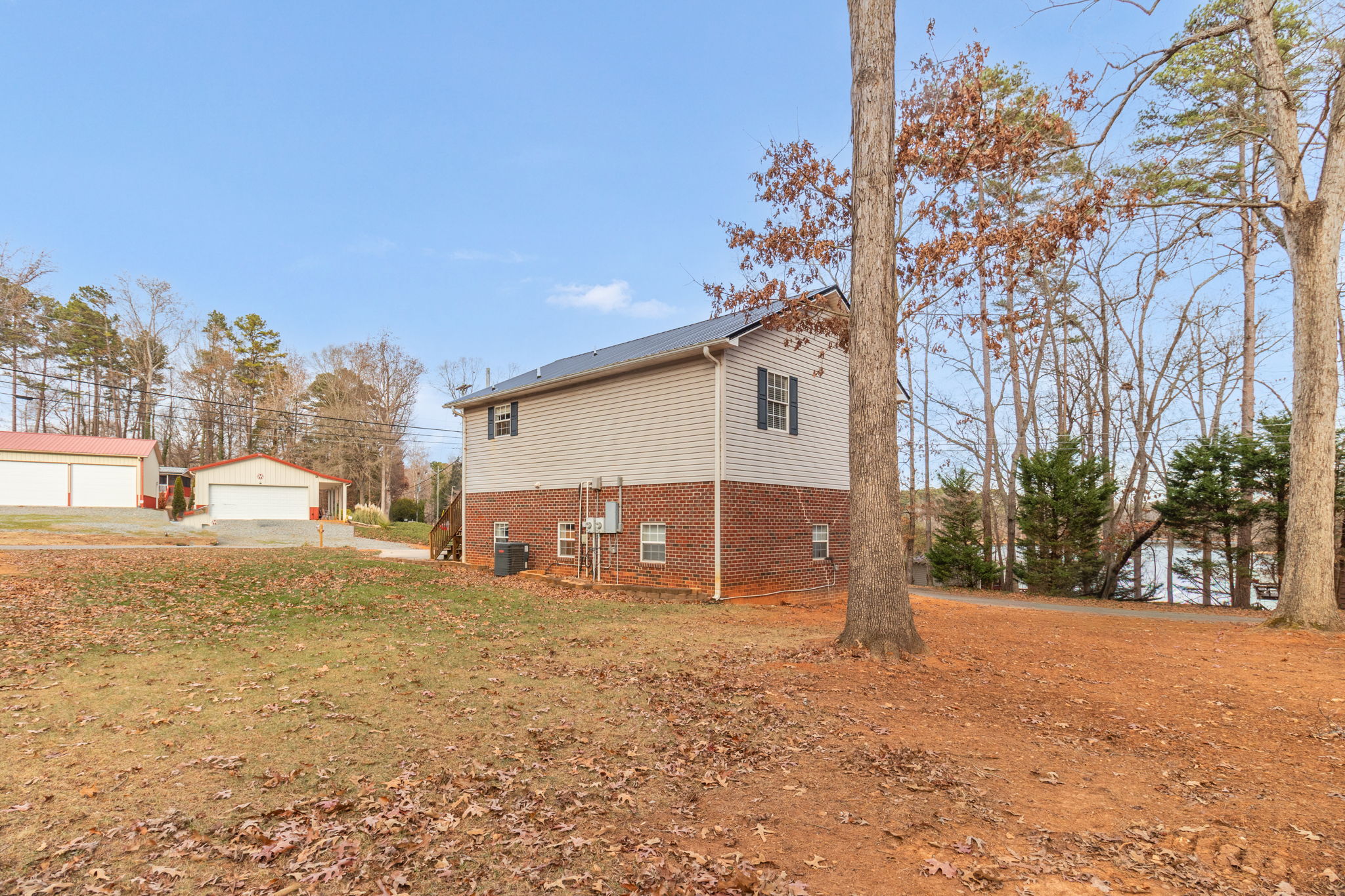 103 Robin Hood Rd-28