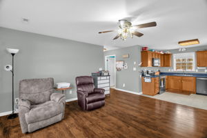 103 Robin Hood Rd-17