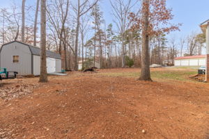 103 Robin Hood Rd-27