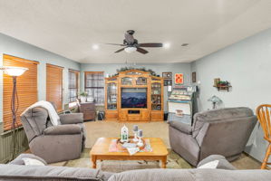  Photo 57