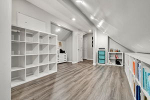  Photo 39