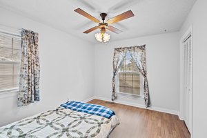 Back bedroom