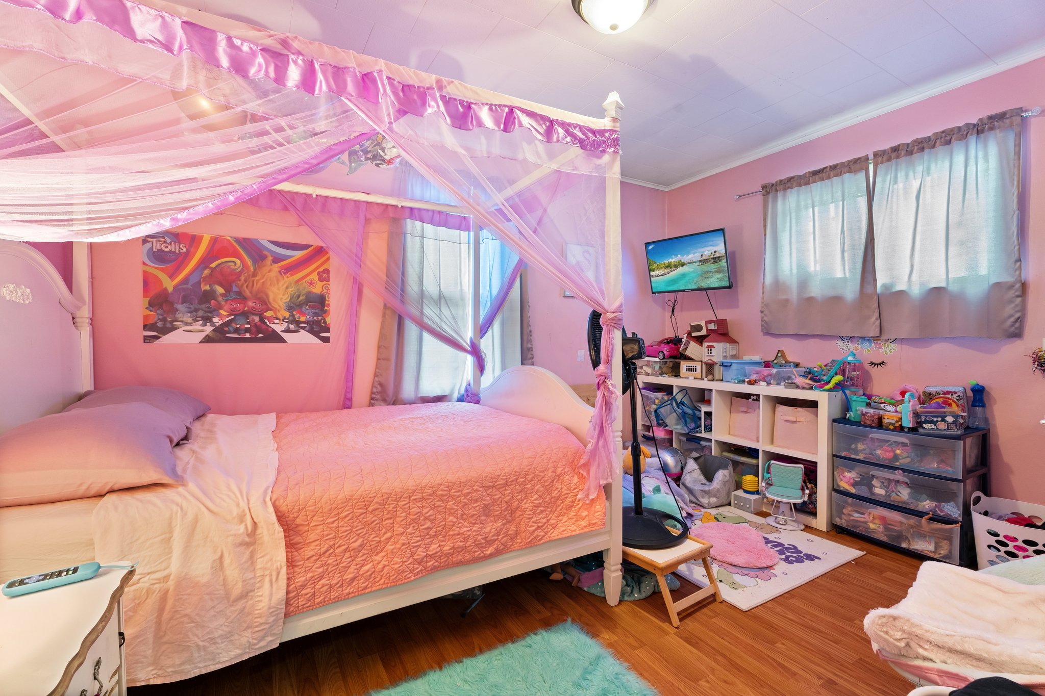  Photo 6