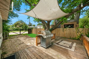  Photo 23