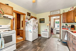  Photo 23