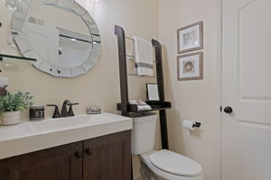 17 - Primary Bathroom
