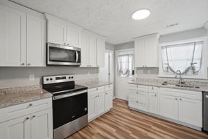  Photo 0