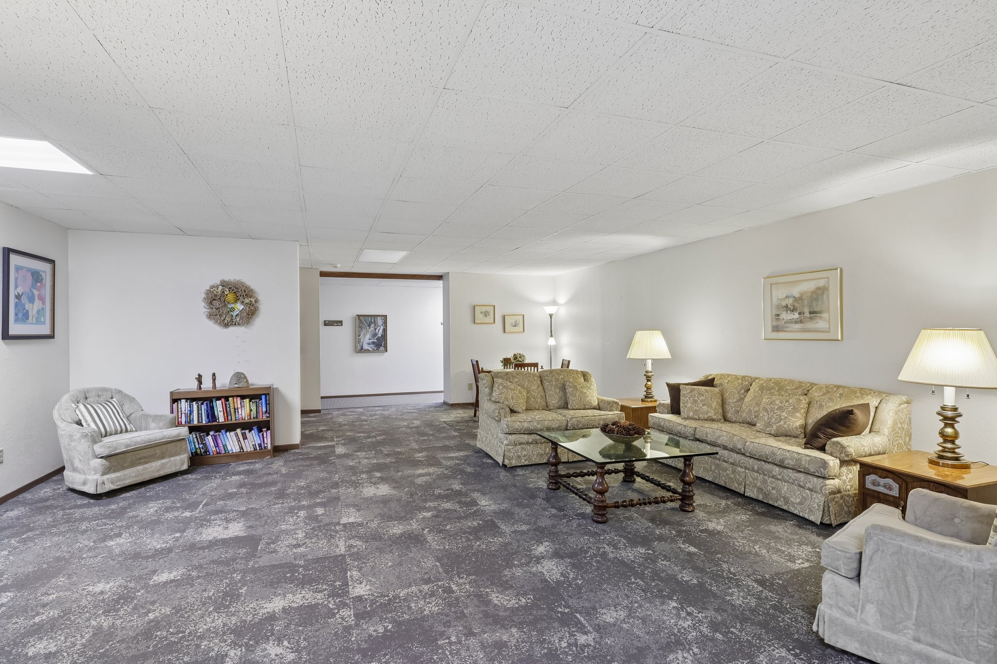 Woodstone Ln 33-1108-903.jpg