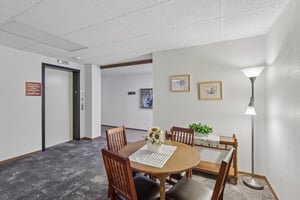 Woodstone Ln 33-1108-905.jpg