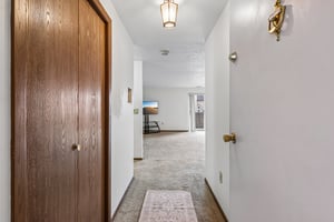 Woodstone Ln 33-S1108-005.jpg